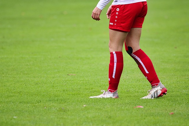 乐部自身财 乐部自身财