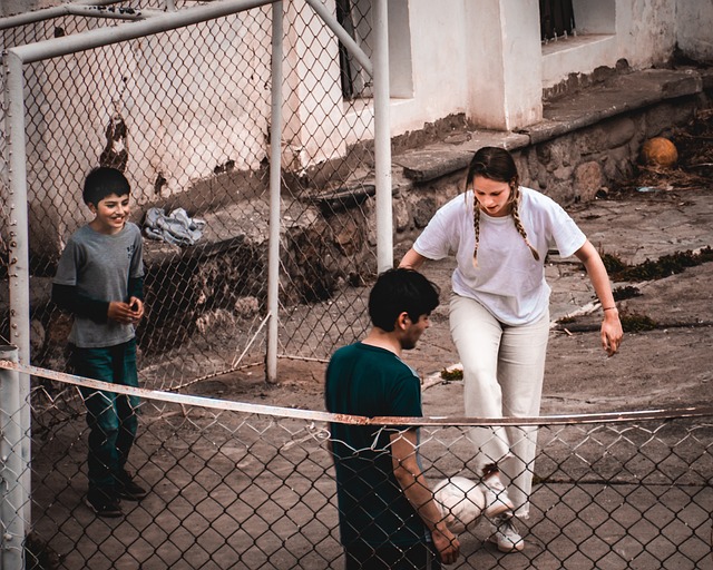 也暗示着对 也暗示着对
