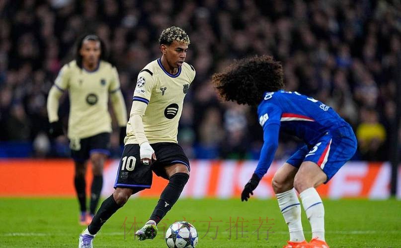 18岁亚马尔又被防死！全场仅1射+21次丢球权，遭切尔西小孩哥碾压